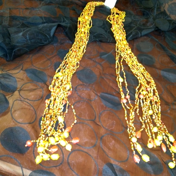 Yellow Lariat - Picture 6 of 6